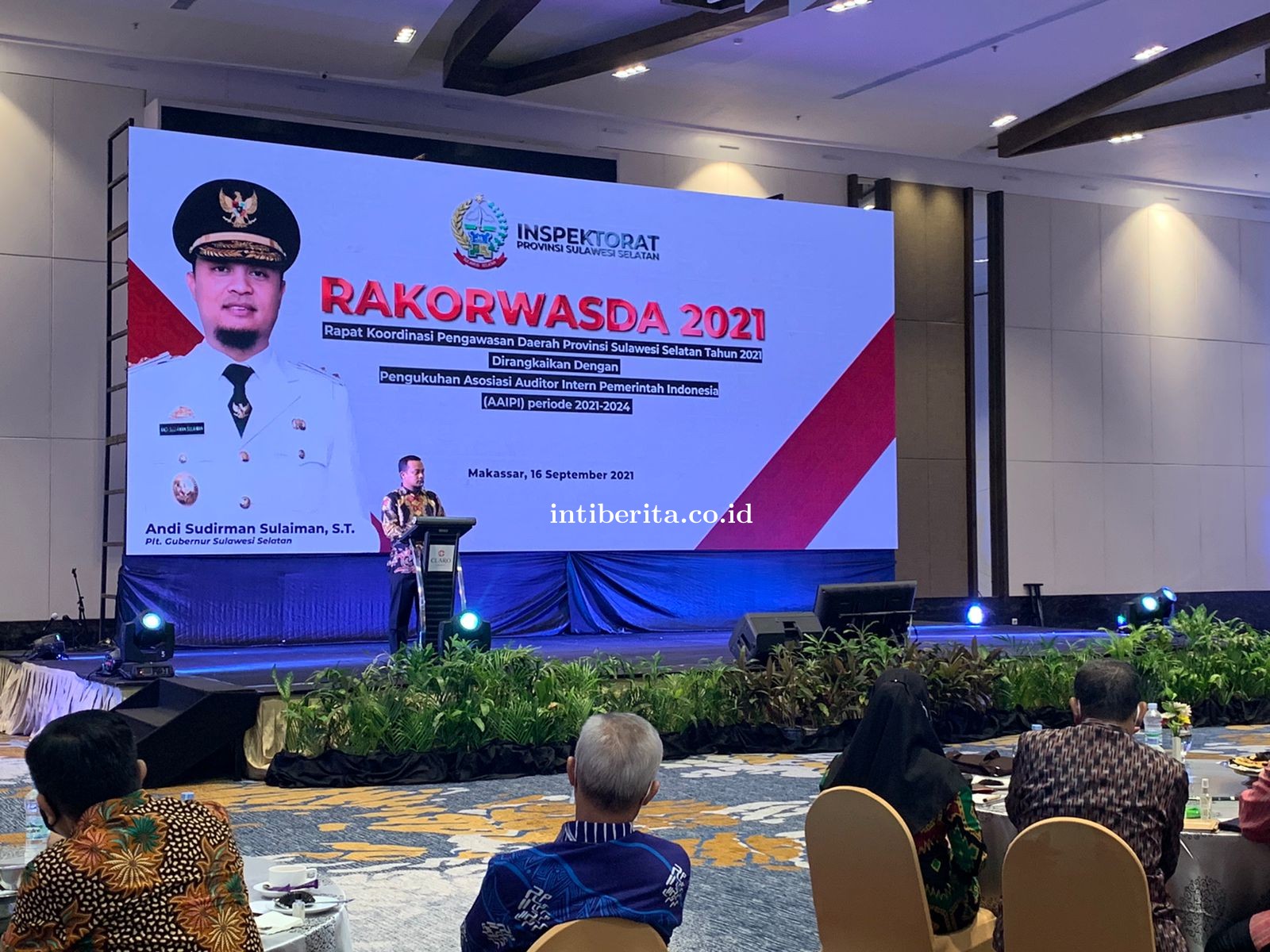 Plt Gubernur Andi Sudirman Curhat di Hadapan Para Pengawas dan  KPK  Pada Acara Rakorwasda