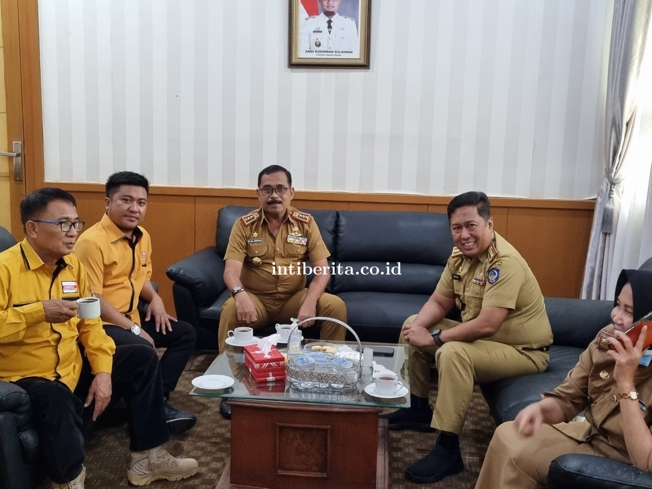Ketua Partai Hanura  Sepakat Dengan Kaban Kesbangpol Bangun Suasana Politik Yang Kondunsif di Sulsel