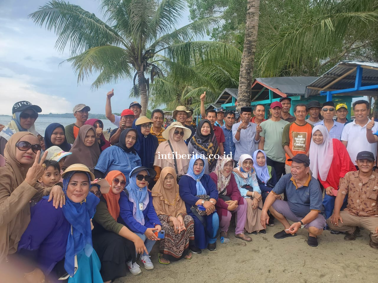 Wija Panglima Perang Bulobulo La Mandasini Reuni di Pantai Marana