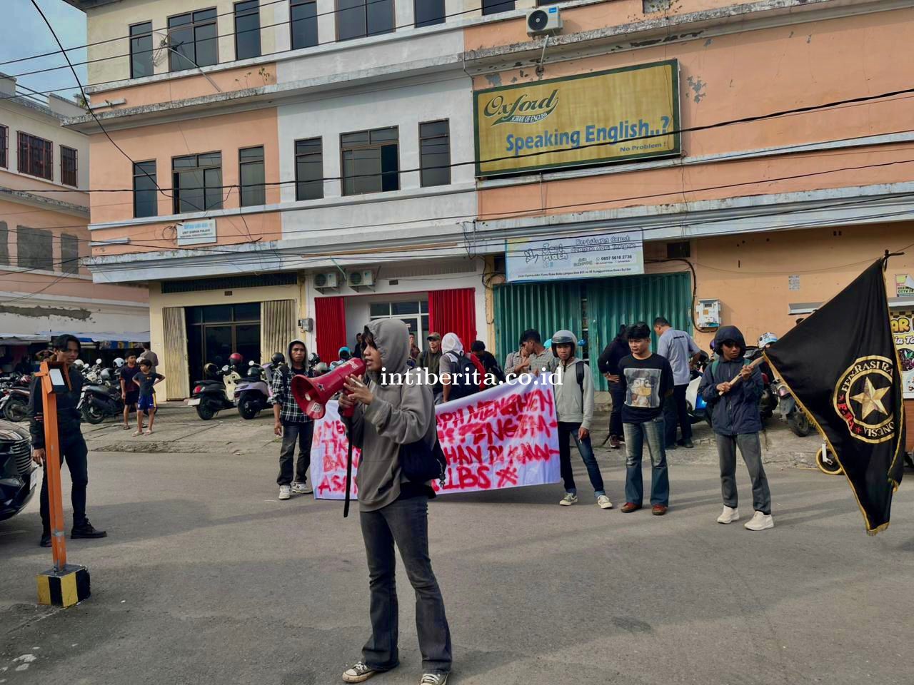Alih Fungsi Lahan Marak FRI Demo Polres Gowa Selamatkan Swasembada Pangan