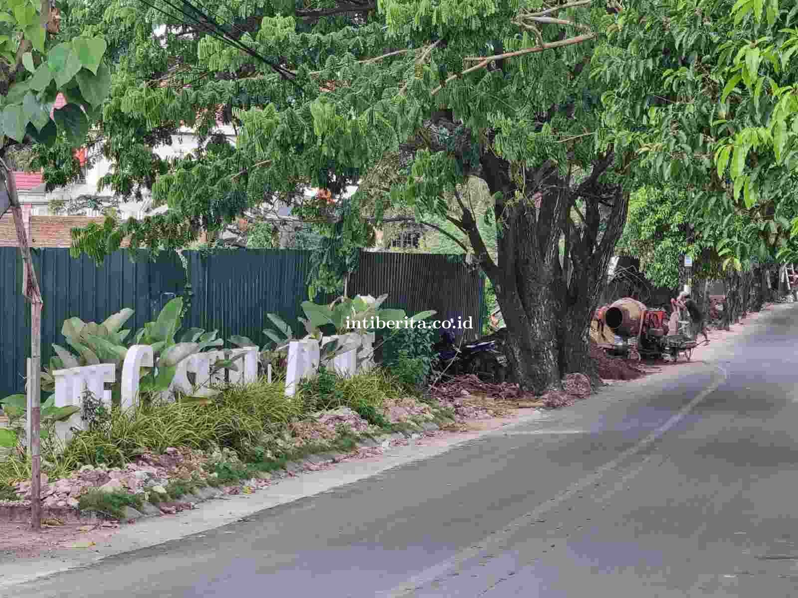 Soal Drainase, Warga Curiga Dinas PU Gowa Ada Main Dengan Pemilik Perumahan.